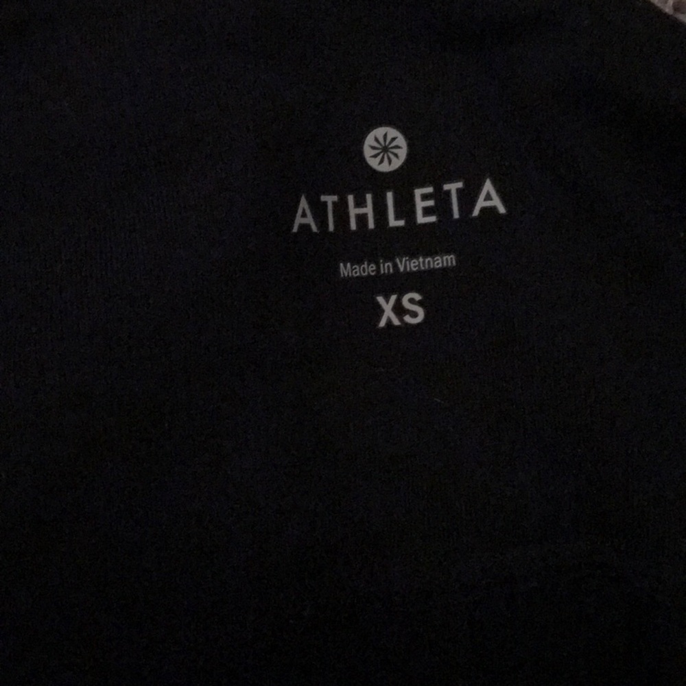 Black capri athleta leggings - Picture 3 of 3